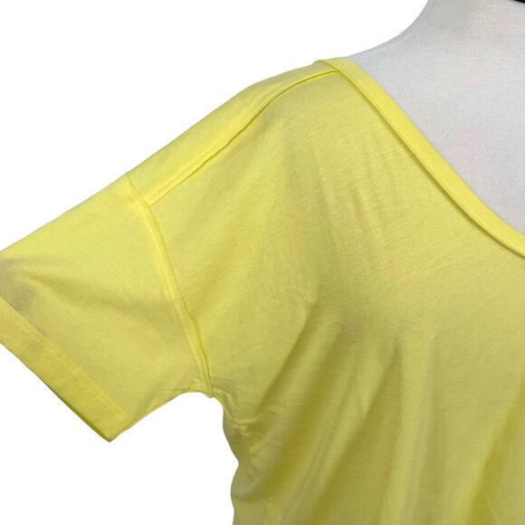 C&C California Boxy Yellow V-Neck  Tee 100% Pima Cotton Size Large NWT - Picture 3 of 10